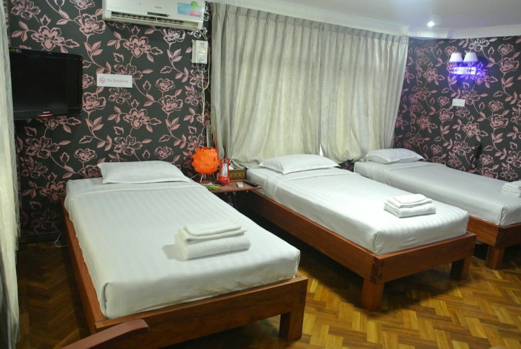 Yaewaddy Motel Gyogon 외부 사진